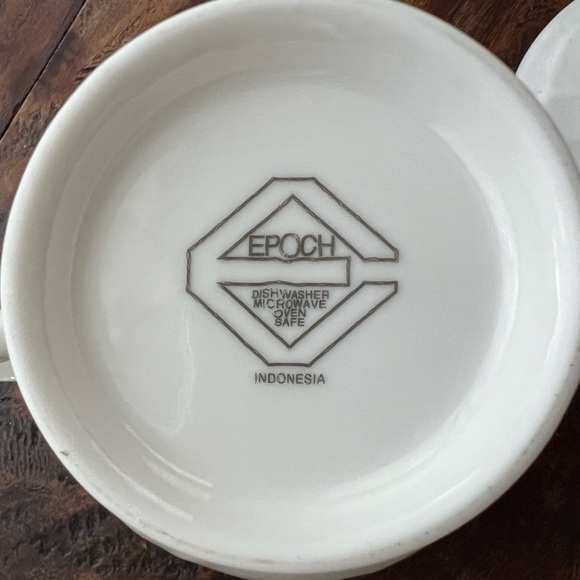 Creamer and sugar bowl by Epoch - Picture 6 of 10